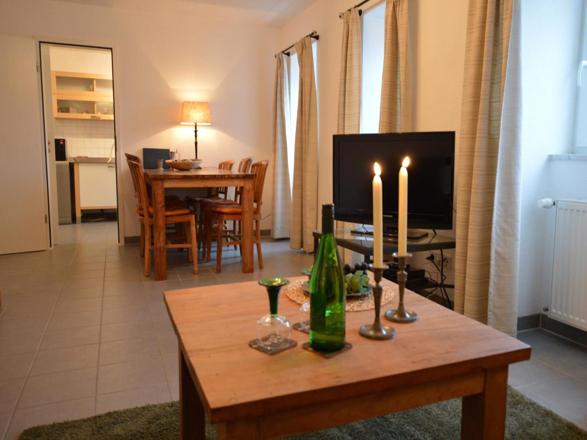 A Modern Holiday Home By The River Mosel Moselkern Esterno foto