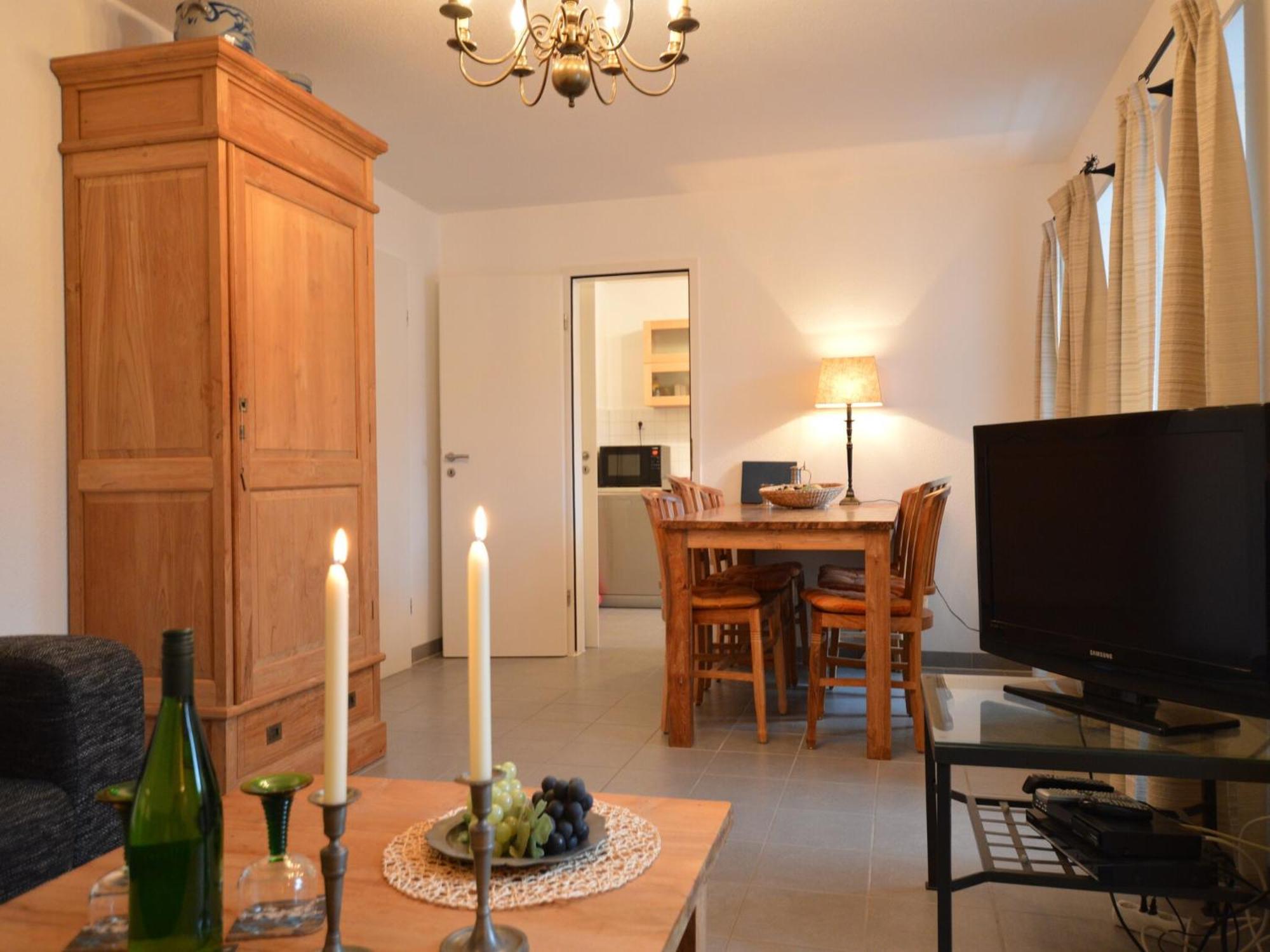 A Modern Holiday Home By The River Mosel Moselkern Esterno foto
