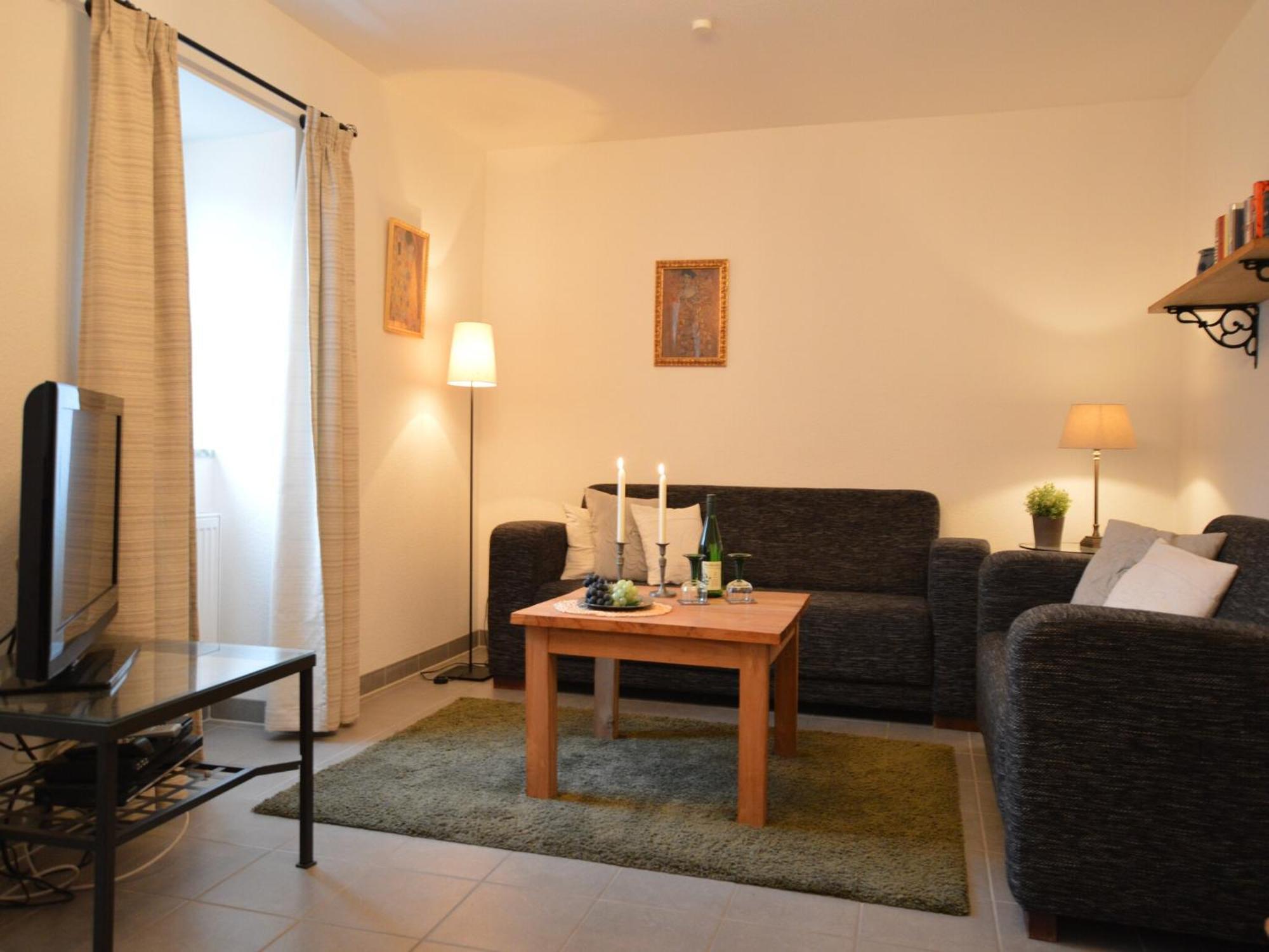 A Modern Holiday Home By The River Mosel Moselkern Esterno foto